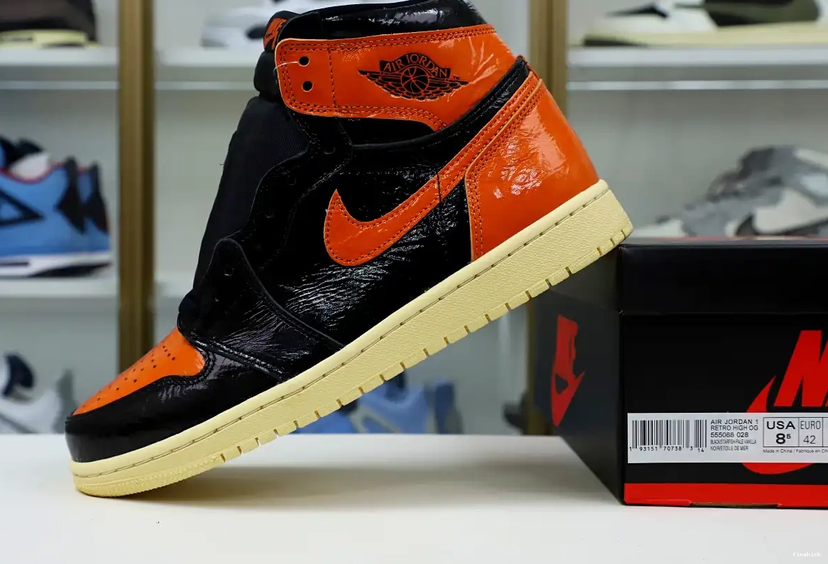 'SHATTERED JORDAN 1 AIR BACKBOARD OG HIGH RETRO 3.0' 0706